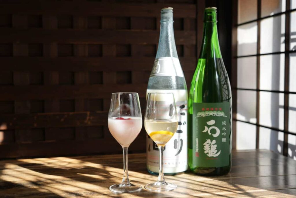 「藍祭」で提供される日本酒やKOMBUCHA